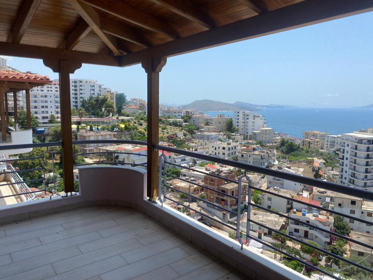 Blue Breeze Attic Apartments Sarandë Exterior foto