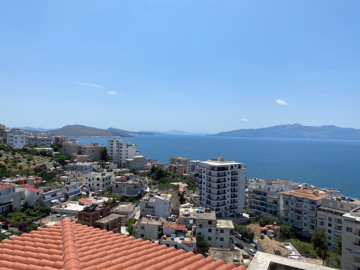 Blue Breeze Attic Apartments Sarandë Exterior foto