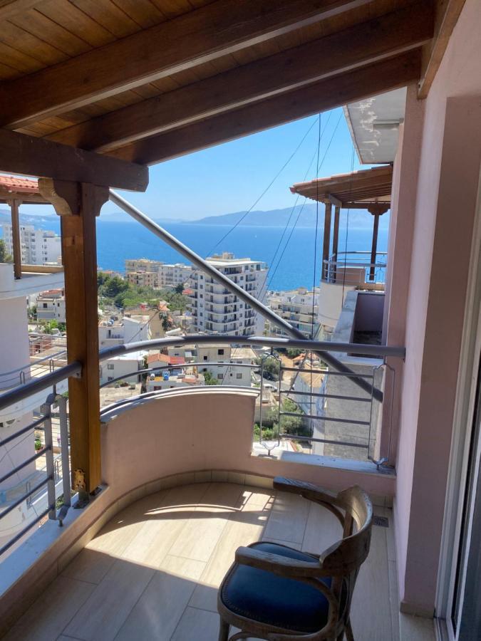 Blue Breeze Attic Apartments Sarandë Exterior foto